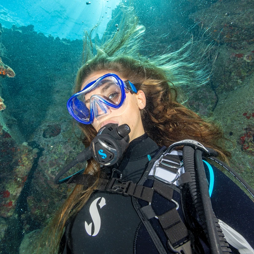 Scubapro Synergy 2 Trufit Tauchmaske mit Comfort Strap blau